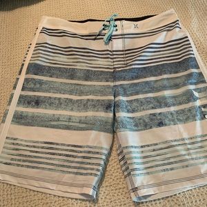 Hurley Phantom swim trunks
